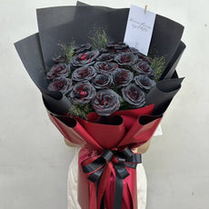 Dragon Heart" Bouquet Of 20 Black Roses - Phuket
