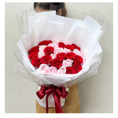 "Heart's melody" Large Bouquet Of 30 Roses - Valentine's collection Phuket
