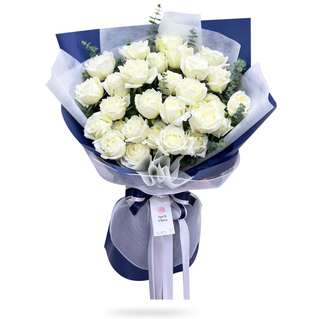 "The Rose" Bouquet Of 30 White Roses - Phuket