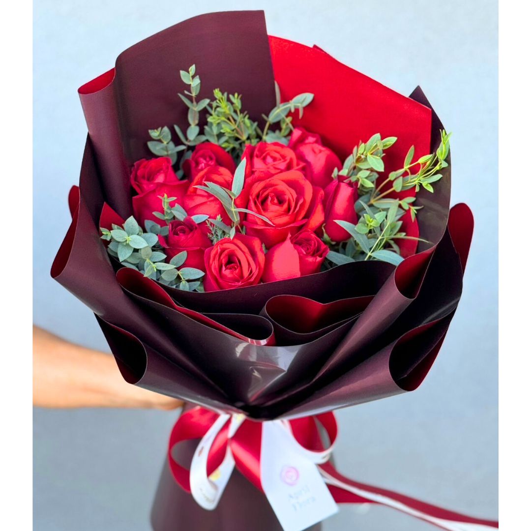 Classic Bouquet Of 10 Red Roses - April Flora