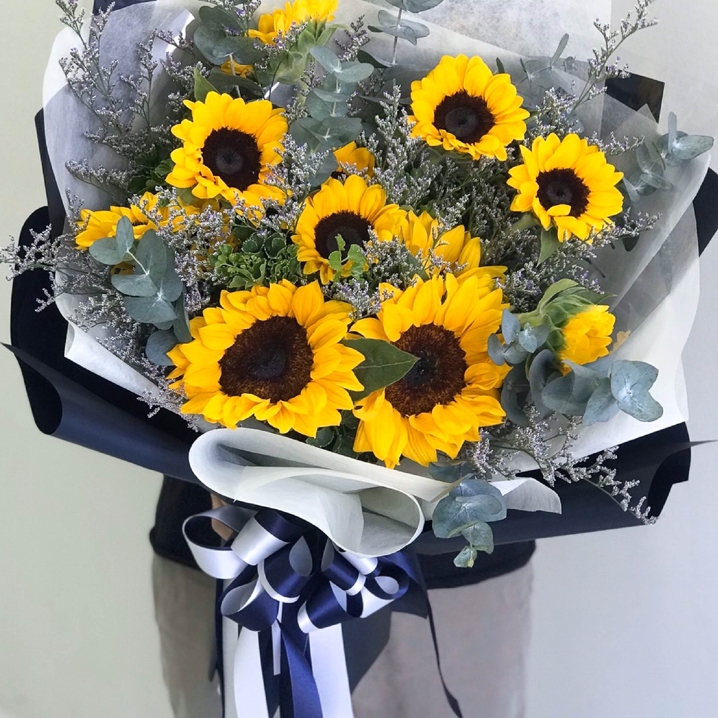 "Sun Shining" Bouquet Of Sunflowers