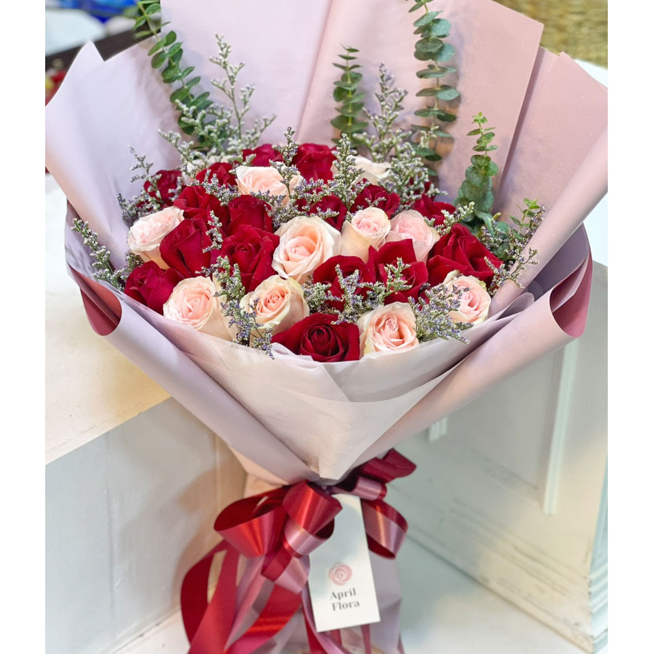 ช่อดอกไม้กุหลาบ 30 ดอก
